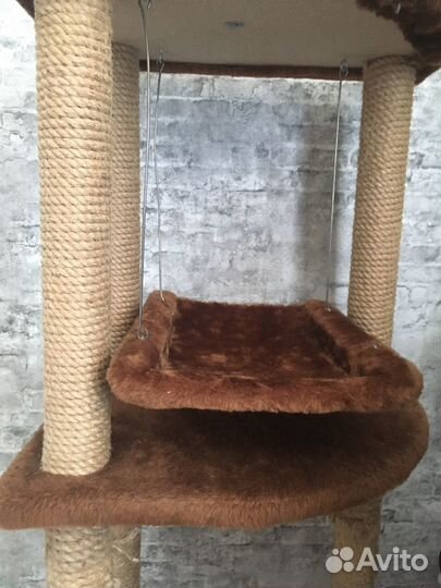 Когтеточка с домиком и лежанкой