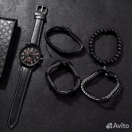 Часы наручные мужские кварцевые