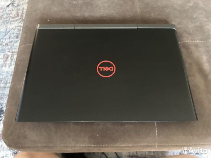 Dell inspiron 7577