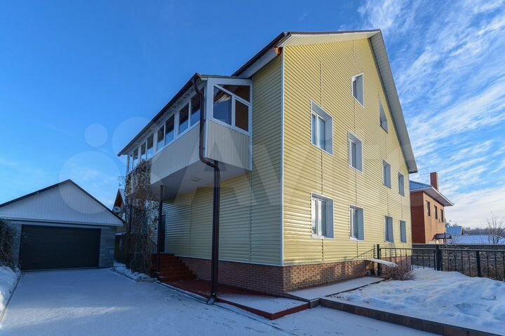 Дом 160 м² на участке 6 сот.