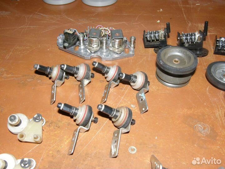 Запчасти на советские магнитофоны