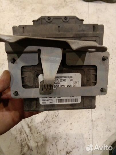 Блок управления АКПП tiguan 09G927750PB