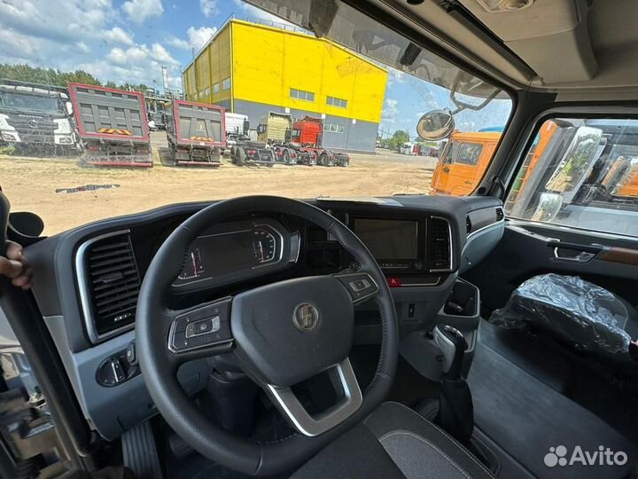 Shacman (Shaanxi) X3000, 2023