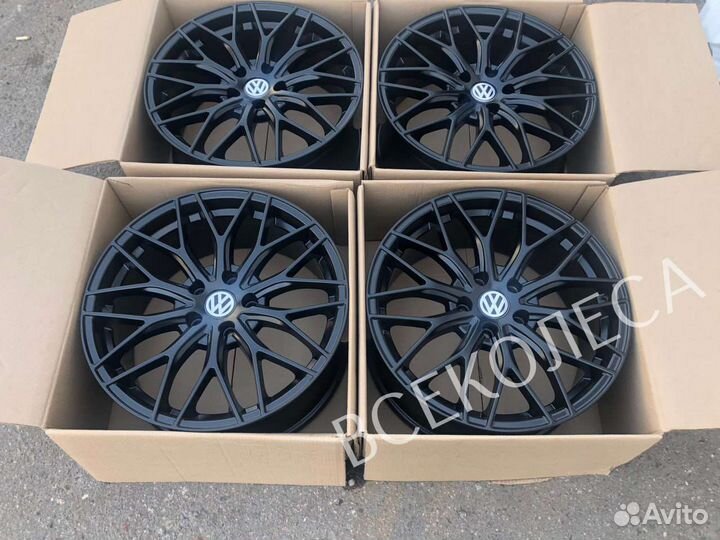 Volkswagen R18 black 112 новые диски