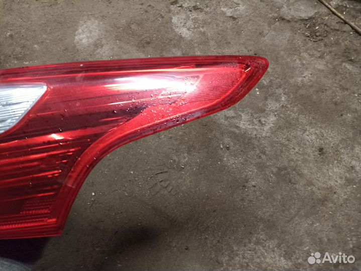 Фонарь задний правый форд фокус 3 универсал диод