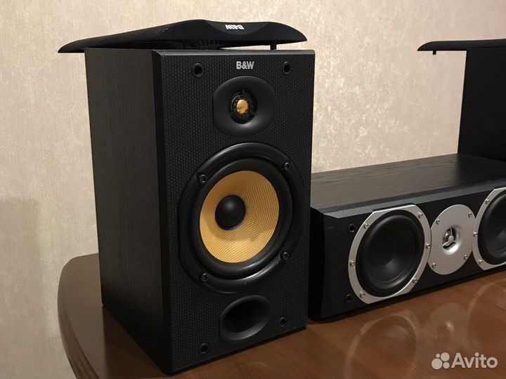 Bowers & Wilkins (B&W)