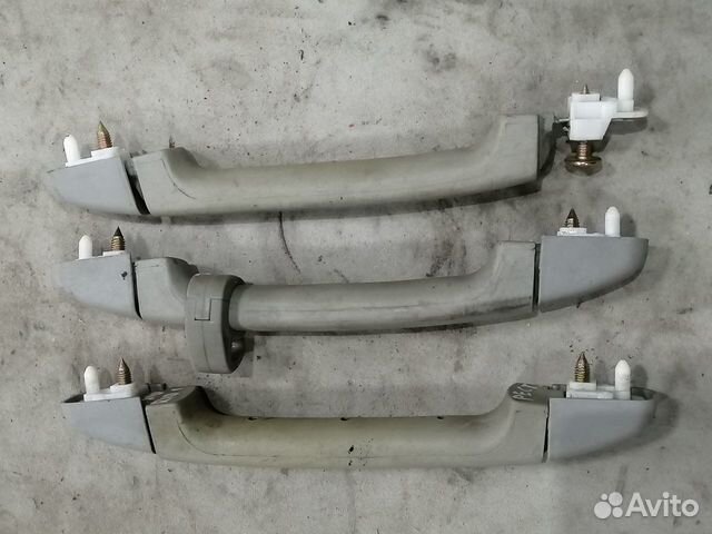 Ручка внутренняя потолочная для Kia RIO 2000-2005