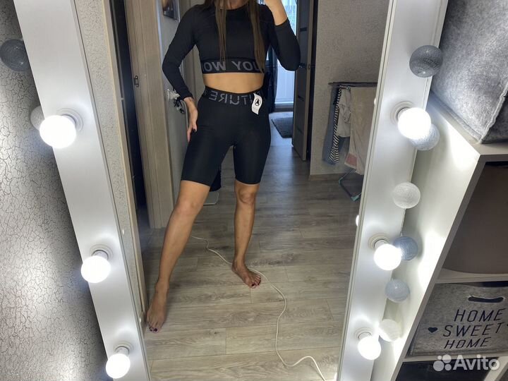 Шорты новые 42-44