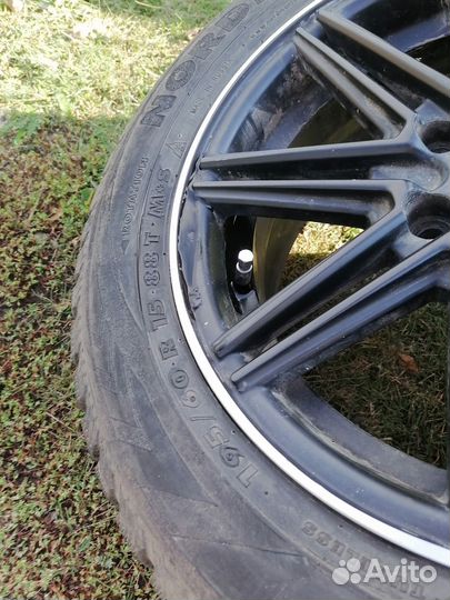 Диски с зимней резиной
