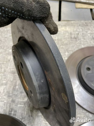 Диск тормозной VAG, суппорта, вакуумный