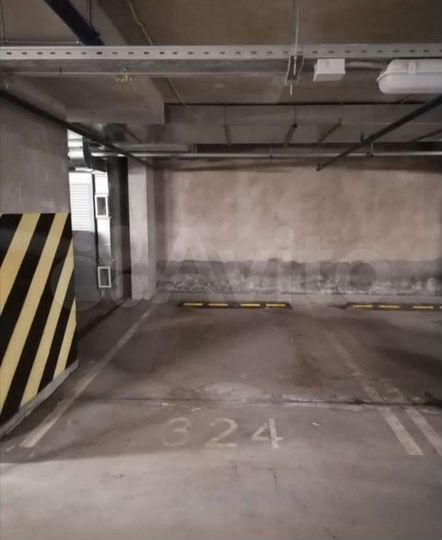 Машиноместо, 15 м²