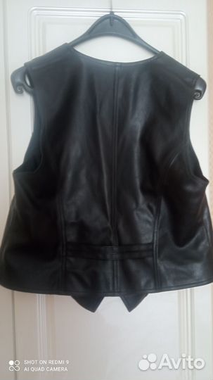 Жилетка женская кожаная размер 44