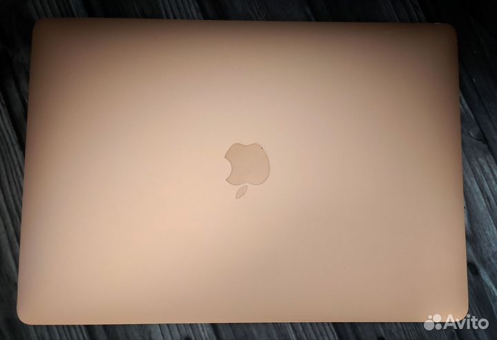 Apple MacBook Air 2020 i3 1.1/8/256gb