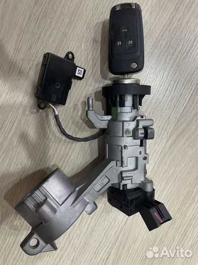 Замок зажигания с ключом шевроле круз