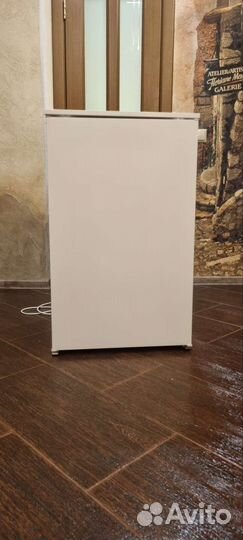 Морозильная камера встройка, 94 литра