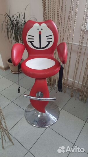 Стул детский для парикмахерской