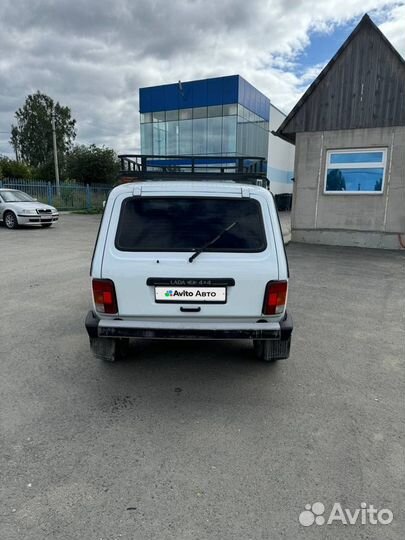 LADA 4x4 (Нива) 1.7 МТ, 2014, 210 000 км