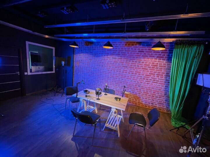 Онлайн-видеостудия. Запись подкастов, вокала