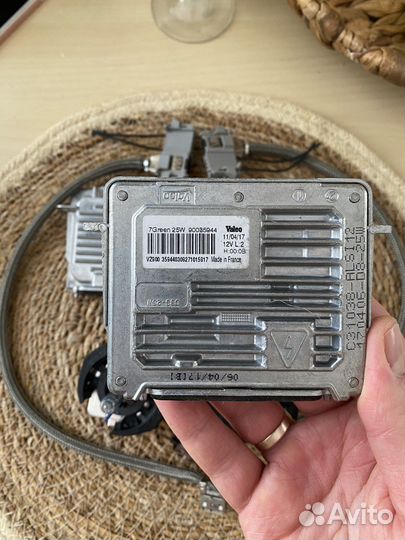 Комплект ксенона Valeo 7Green + Лампы Osram d8s