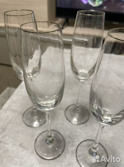 Бокалы для шампанского