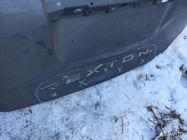 Дверь багажника Санг Енг Рекстон