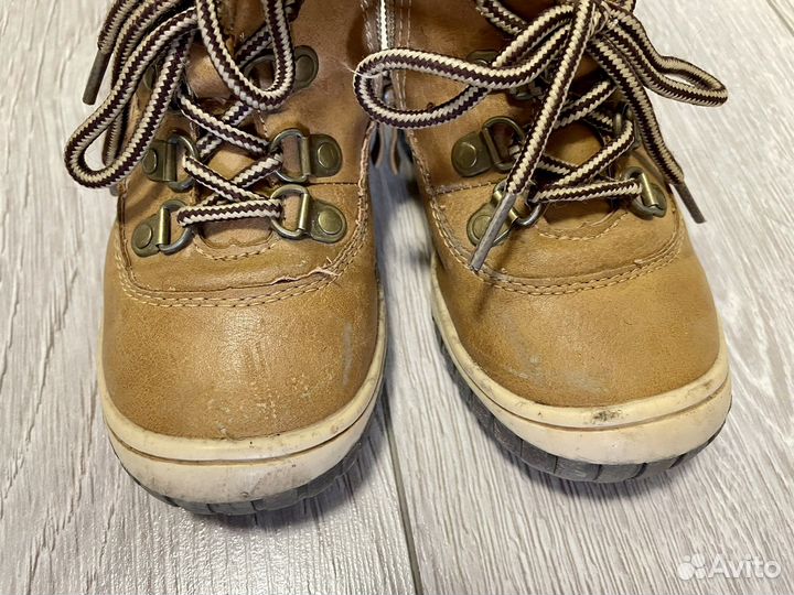 Ботинки осенние