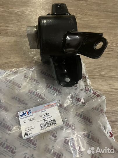 Подушка двигателя