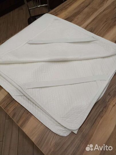 Наматрасник непромокаемый 180/200