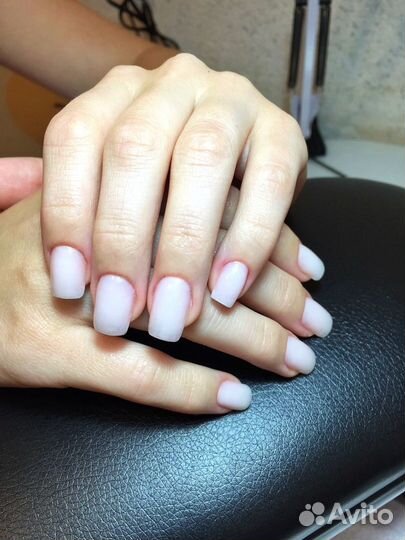 Гель-лак, наращивание ногтей