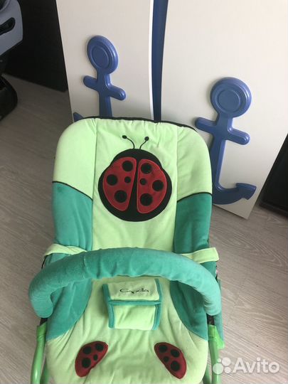 Шезлонг детский