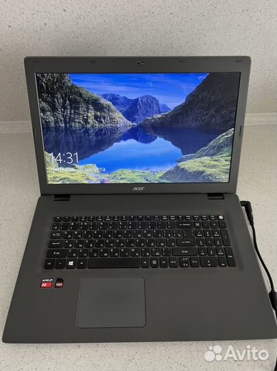 Ноутбук Acer диагональ 17'3
