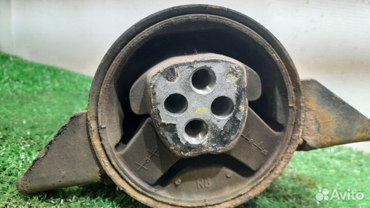 Опора (подушка) двигателя правая Chevrolet Aveo