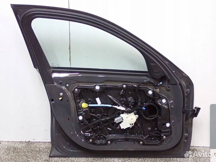 Дверь передняя левая BMW 3-Series