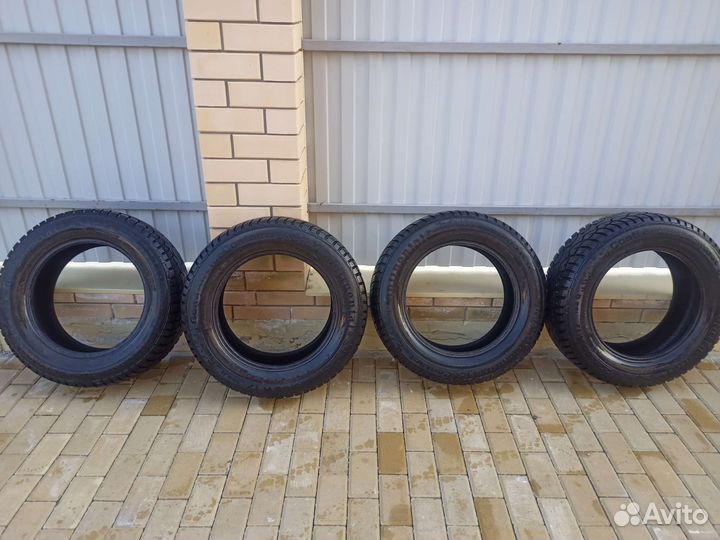 Continental Conti4x4IceContact 225/65 R17