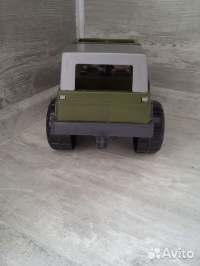 Машина детская джип. Человечки снимаются