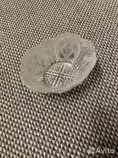 Хрустальная ваза