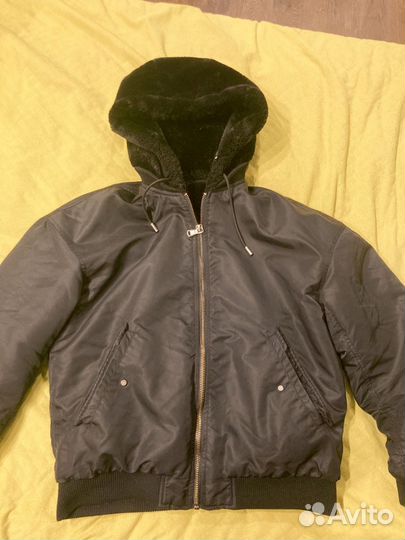 Двусторонний бомбер Zara