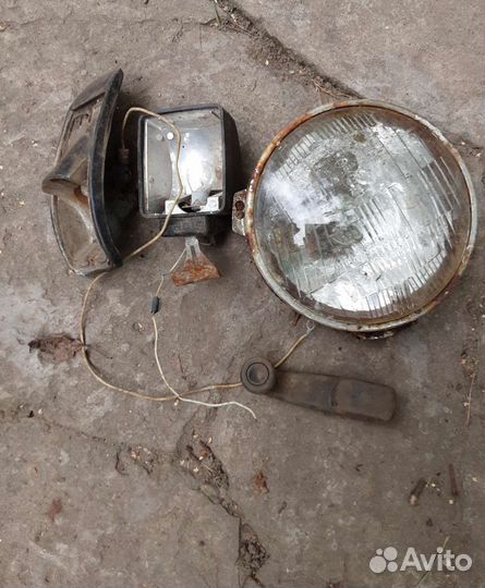 Заднее стекло с подогревом.Волга2124