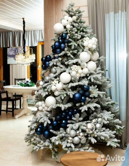 Елка искусственная заснеженная