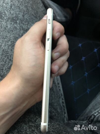 Телефон iPhone 6