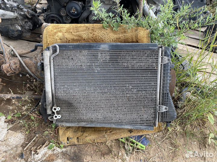 Радиатор Volkswagen passat b6 автомат кассета