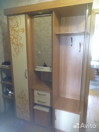 Прихожая