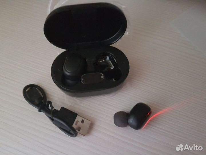 Беспроводные наушники новые