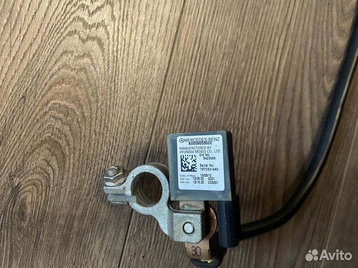 Клемма аккумулятора минус Mercedes C-Class W204