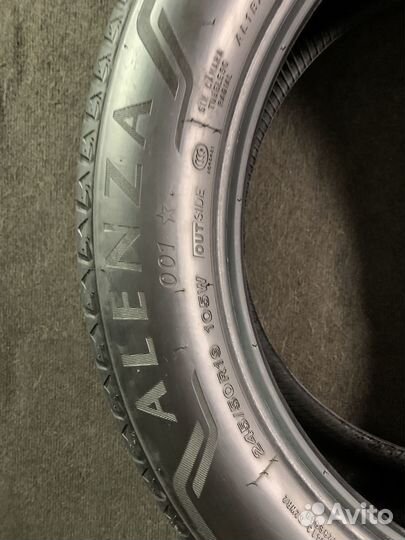 Bridgestone Alenza 001 245/50 R19