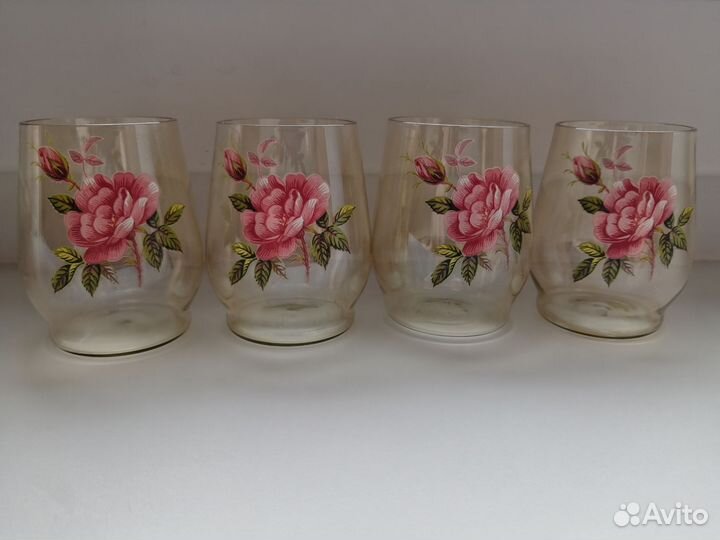 Стопки с розами СССР (цветное стекло)