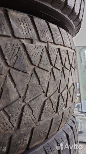 Bridgestone Blizzak DM-V2 285/60 R18 116