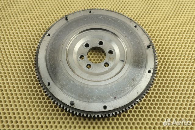 Маховик VW Polo Sedan, Skoda - cwva