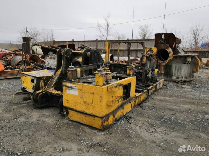 В разборе спецтехника Вольво Volvo