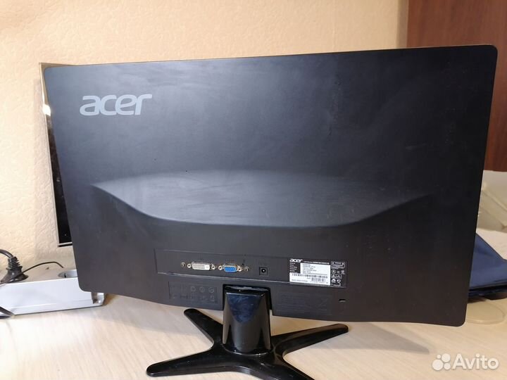 Монитор Acer 22